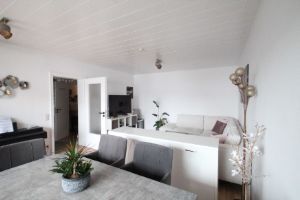 Wohnzimmer - 3 Zimmer 3- Zimmerwohnung zur Miete in Sankt Augustin