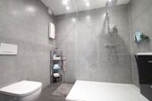 Badezimmer - 3 Zimmer 3- Zimmerwohnung in Sankt Augustin