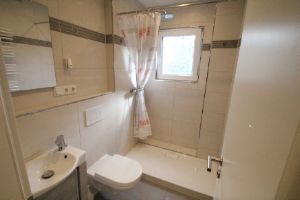 Badezimmer EG - Reihenhaus mit 107,00 m&sup2; in Troisdorf - Bergheim zum Kaufen