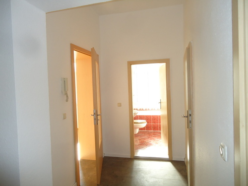 Flur - 3 Zimmer 3- Zimmerwohnung in Naumburg