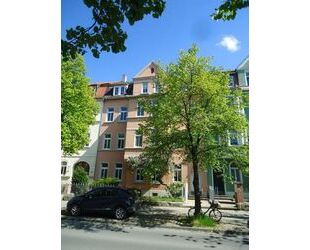 5-Raum-Wohnung mit Balkon - 630,00 EUR Kaltmiete, ca.  90,00 m² Wohnfläche in Naumburg (Saale) (PLZ: 06618)