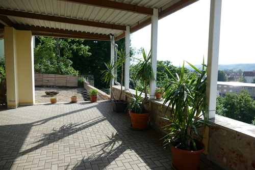 Terrasse - 14 Zimmer Mehrfamilienhaus, Wohnhaus zum Kaufen in Naumburg (Saale)