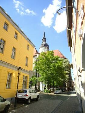 Wenzelsstraße Blick zur Kirche - 2- Zimmerwohnung mit 70,00 m² in Naumburg (Saale) zur Miete