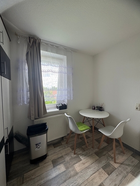 Eßplatz - 2 Zimmer Etagenwohnung in Hoppegarten-Hönow
