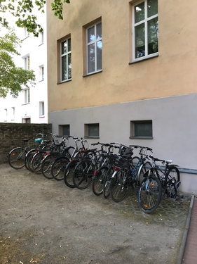 Fahrradstellplätze - 