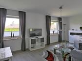 Blick zum TV - 2 Zimmer Etagenwohnung zur Miete in Kassel