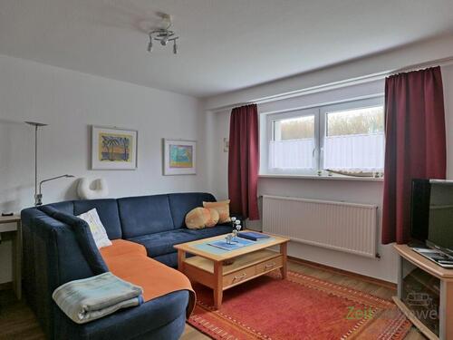 Blick ins Wohnzimmer - (EF1127_M) Göttingen: Weede, möbliertes, ruhig gelegenes Apartment mit Wäschewechsel und Reinigungsservice