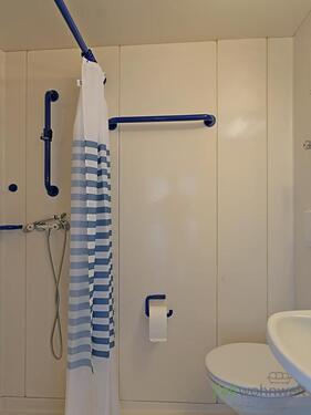 Bad-Dusche-WC - 