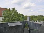 Blick vom Balkon - Etagenwohnung mit 44,00 m² in Dresden zur Miete
