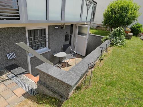 separater Eingang und Sitzplatz - 
