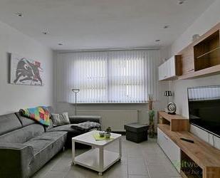 (EF0860_M) Erfurt: Hochheim, neu möbliertes 2-Zimmer-Apartment mit separatem Hauseingang für Wochenendheimfahrer