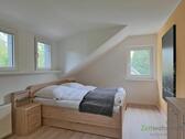 Blick ins Schlafzimmer - 2 Zimmer Etagenwohnung in Dresden