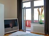 TV im großen Schlafzimmer - 