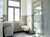 kleines Bad mit Waschmaschine - 