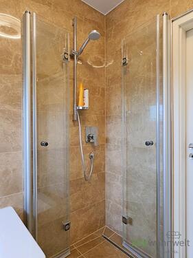 bodentiefe Dusche, oben - 