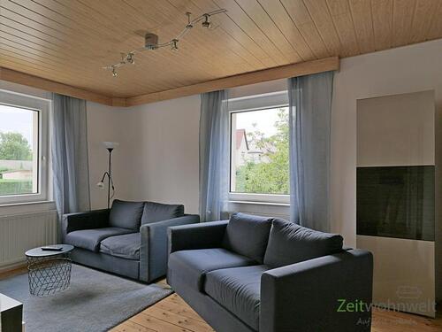 zwei Sofass im Wohnzimmer - (EF0533_M) Dresden: HellerauWilschdorf, neu möblierte 3-Zi Wohnung in freistehendem Wohnhaus mit Garten, ruhige Lage