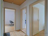 heller Wohnungsflur - 
