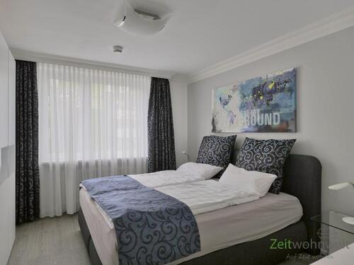 Blick ins Schlafzimmer - 