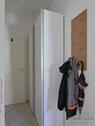 Kleiderschrank im Eingangsbereich - 