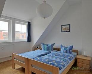 (EF0975_M) Erfurt: Altstadt, ruhiges City-Apartment nahe dem Wenigemarkt, PKW-Stellplatz im Innenhof und WLAN