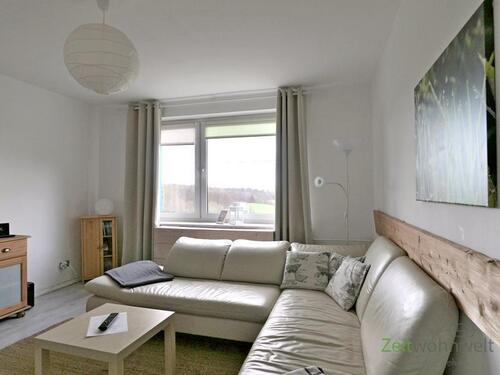 Blick ins Wohnzimmer - 3 Zimmer Etagenwohnung zur Miete in Gerstungen
