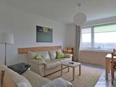 Zwei Sofas und Leselicht - 3 Zimmer Etagenwohnung zur Miete in Gerstungen