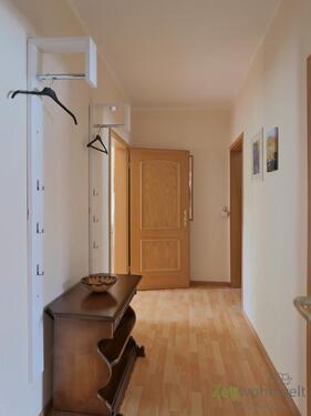 Garderobe im Flur - 
