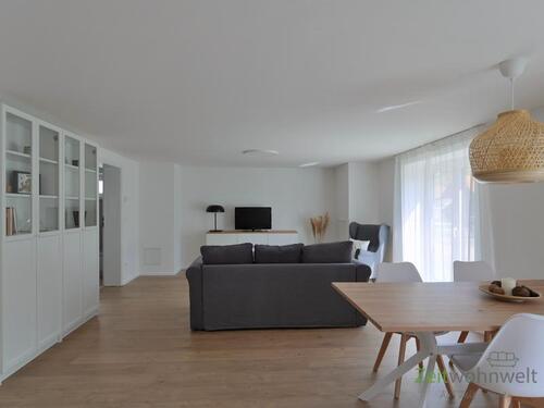Blick zum TV - 2 Zimmer Etagenwohnung in Stadtilm