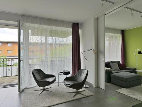 Sitzecke vor dem Balkon - Etagenwohnung mit 92,00 m² in Kassel zur Miete