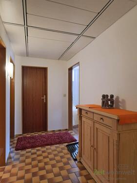 Vorflur mit Garderobe - 