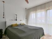 Blick ins große Schlafzimmer - 