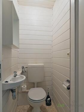 separates WC - 