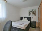 Blick ins Schlafzimmer - 2 Zimmer Etagenwohnung in Erfurt
