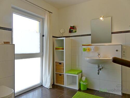 Bad mit Fenster - 