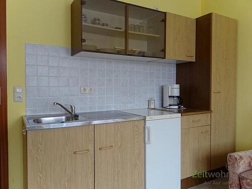 Küchenzeile - Etagenwohnung mit 25,00 m² in Erfurt zur Miete