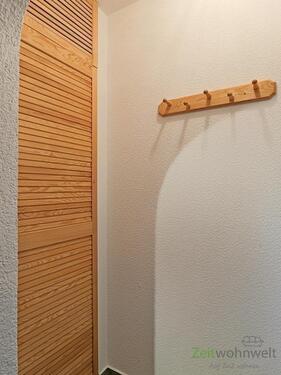 Wand-Kleiderschrank - 