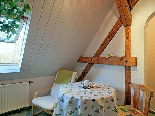 runder Tisch - 1 Zimmer Etagenwohnung zur Miete in Arnstadt