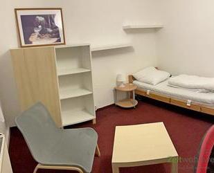 (EF0281_Y) Erfurt: Löbervorstadt, möbliertes Zimmer in schöner Wohnlage mit eigenem Bad, an Wochenendheimfahrer