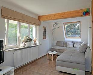 (EF0690_M) Dresden: Briesnitz, kleine preiswerte Maissonette-Wohnung in ruhiger Wohnlage, WLAN inkl., Service möglich