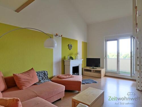 Blick zum Balkonausgang - 2 Zimmer Etagenwohnung zur Miete in Chemnitz