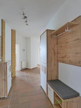 Garderobe im Flur - 