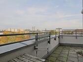 Sitzplatz auf dem Balkon - Etagenwohnung mit 60,00 m² in Dresden zur Miete