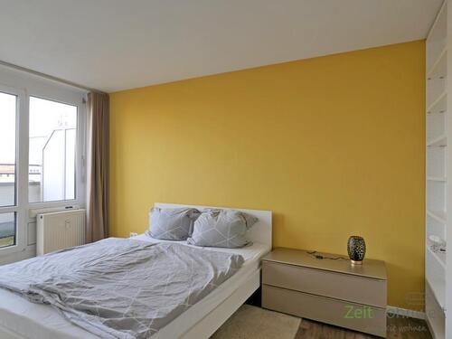 Blick ins Schlafzimmer - 