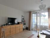 TV und Palttenspieler - 2 Zimmer Etagenwohnung zur Miete in Jena