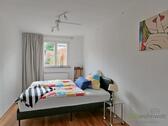 Blick ins Schlafzimmer - 2 Zimmer Etagenwohnung in Erfurt