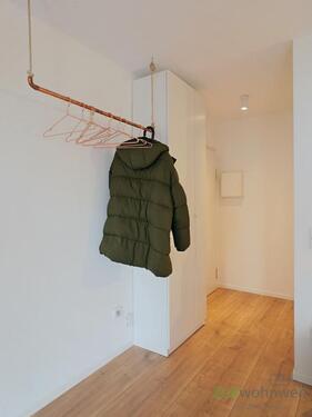 Kleiderschrank am Eingang - Etagenwohnung mit 37,00 m² in Dresden zur Miete