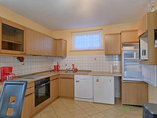 Blick zur Küche - 2 Zimmer Etagenwohnung in Erfurt