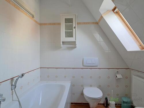 Wanne und WC - 