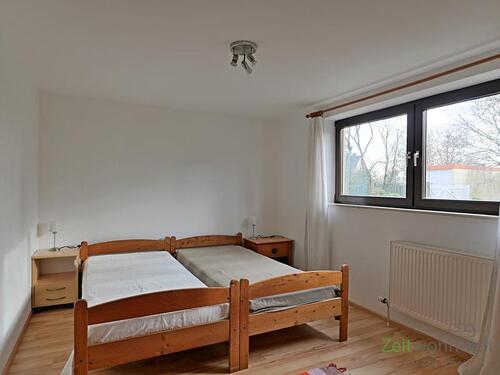 Blick ins Schlafzimmer - 2 Zimmer Etagenwohnung in Dresden