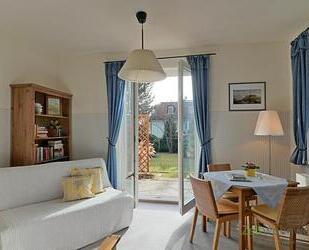 (EF0763_M) Dresden: HosterwitzPillnitz, ruhiges Apartment mit Gartenterrasse, WLAN, PKW-Stellplatz und Full-Service